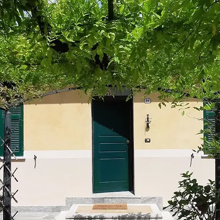 La Casetta Con Giardino A 30 M Dal Mare * San Bartolomeo Al Mare