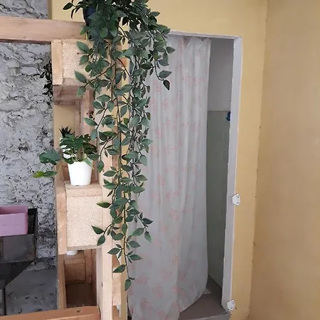 빌라 La Casetta Con Giardino A 30 M Dal Mare 산토바르톨로메오알마레