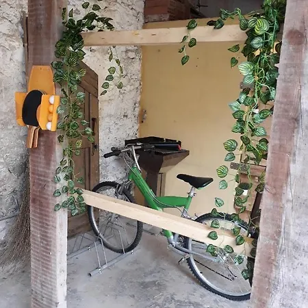 빌라 La Casetta Con Giardino A 30 M Dal Mare