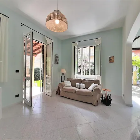 Villa La Casetta Con Giardino A 30 M Dal Mare San Bartolomeo Al Mare